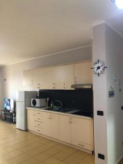 Saint Gin Apartment - Shëngjin - 6