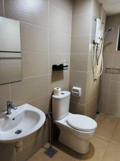 Emira Residence Seksyen 13 Shah Alam by Alpha LaVista - Shah Alam - 4