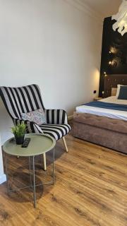 Black Room Apartment - Mukacheve - 3