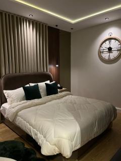 Quiet studio with comfortable hotel bed - Riad - 7
