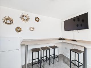Five Bedroom Home with En Suites - Darlington - 7
