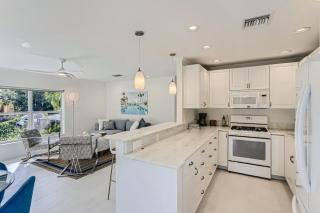 Little Havana - Unwind in a Tropical Garden Retreat with Private Pool - West Palm Beach - 7