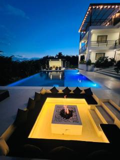 Grand Cypress Luxury Home - Montenegro - 4