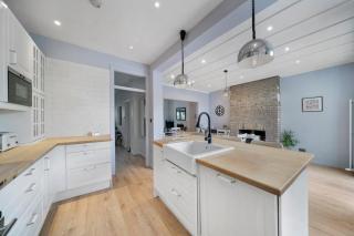 4BR House in Streatham with Parking - Londra - 2