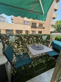 Charming studio for two with balcony in Antibes - Antibes - 0
