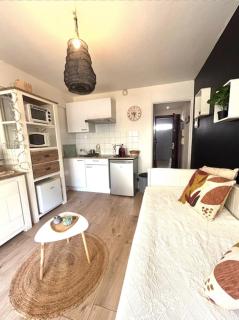 Charming studio for two with balcony in Antibes - Antibes - 8