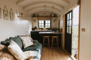 The Wild Cherry Hideaway - Thorney - 8