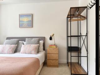 Kerensa 3 bed townhouse located close to the beach with Parking - Penzance - 4