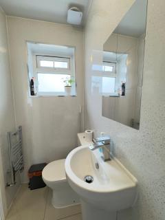 Cozy Studio close to Airport in London - Stanwell - 2