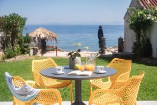 Livadaki Elegant Seaside Apartment - Livadáki - 0