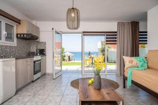 Livadaki Elegant Seaside Apartment - Livadáki - 8