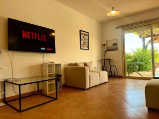 5BDR Modern Beachside Retreat in Einbay l 2nd Row - Ain Sukhna - 0