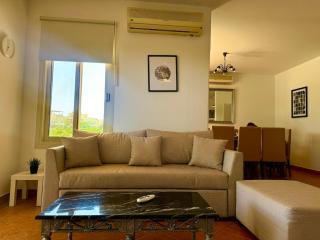 5BDR Modern Beachside Retreat in Einbay l 2nd Row - Ain Sukhna - 4