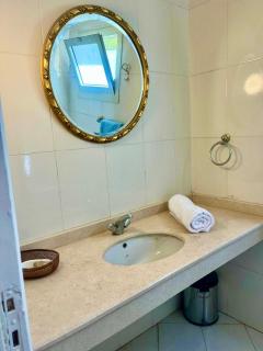 5BDR Modern Beachside Retreat in Einbay l 2nd Row - Ain Sukhna - 1