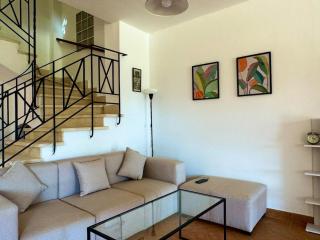 5BDR Modern Beachside Retreat in Einbay l 2nd Row - Ain Sokhna - 5