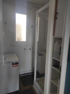 Appart le Jules Guesde 3ch Traversant, Métro D Parilly, place de parking - Vénissieux - 9