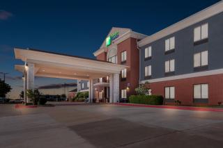 Holiday Inn Express & Suites Perry by IHG - Perry - 8