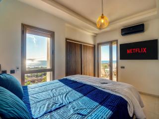 Modern Beachfront Apartment with Sea View - Agadir - 9