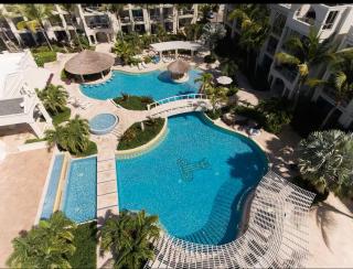 Luxury Grace Escape - Long Bay Hills - 0