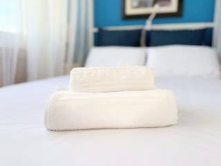Apartamento a Estrenar con Vistas a la Playa de Levante con Plaza de Garaje - 1