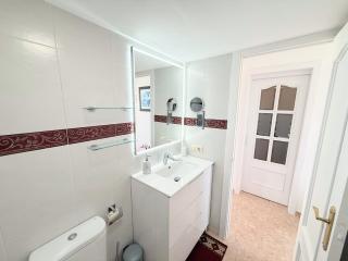 Apartamento a Estrenar con Vistas a la Playa de Levante con Plaza de Garaje - Benidorm - 3