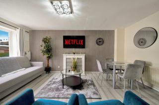 Thames Family Retreat, 2 bed house, Sleeps 6, with Parking and Garden - Thamesmead - 9