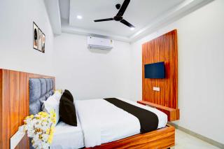 Collection O Sector 93 Noida Expressway - Noida - 2