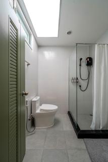 Blue House 191 Hometel - 3 mins to BTS Saphan Taksin - - 2