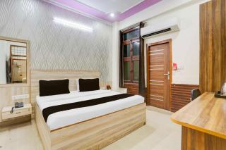 Collection O Sector 4 Gurgaon - Gurgaon - 3