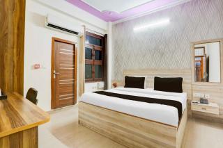Collection O Sector 4 Gurgaon - Gurgaon - 0