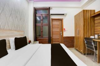 Collection O Sector 4 Gurgaon - Gurgaon - 5