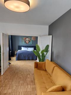 maremar - Luxus Boxspringbett - Küche - Arbeitsplatz - WLAN - 9