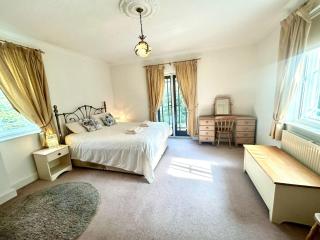 Private Lincoln Retreat - 4 Bedroom House - Lincoln - 4