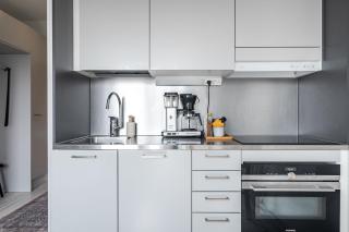 Modern Studio with Balcony next to Railway Station - Lahti - 7
