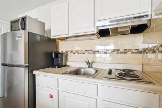 6201 Ocean Ave, Unit 512 - The Nassau Inn - Wildwood - 6