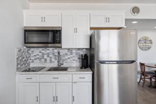 6201 Ocean Ave, Unit 502 - The Nassau Inn - Wildwood - 1