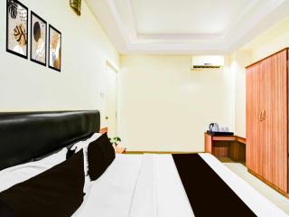 Townhouse Oak Red Hills Lakdikapul - Haiderabad - 7