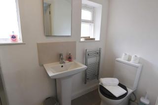 One bedroom ground floor flat in Clifton Village - Bristol - 4