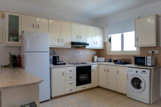 Anna's Place 2B, Paphos, Pool - Paphos - 4