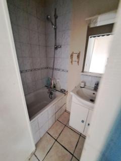 Apartment in a quiet area - 0