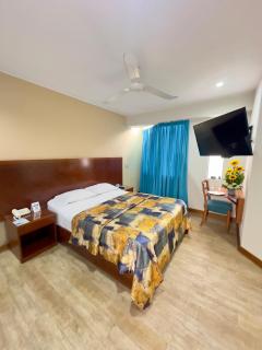 Hotel Esencia Suites - Lima - 3