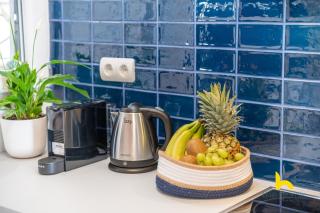 Bright, Central Hideaway Near Acropolis & Metro! - Atene - 4