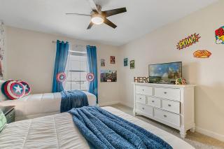 4 Bedrooms 3 Bathrooms Storey Lake 3056Gs - 4