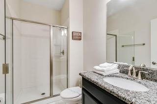 4 Bedrooms 3 Bathrooms Storey Lake 3056Gs - 1