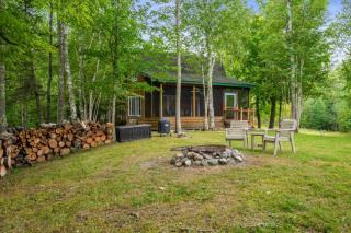 Hatch Lake Tiny House - Get Up North Retreats - 9