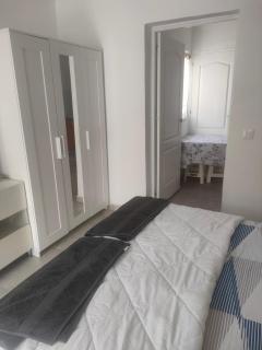 Alba 2 apartamento y Alba 3 habitación con baño - 4