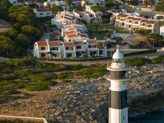 Vista Faro-Apartamento con balcón que mira al mar - Cala 'n Bosch - 3