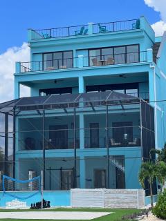 ISLAND TIME 5 STAR Beach Vacation featured on Destination Chanel May 2025 - Bonita Springs - 6