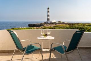 Vista Faro-Apartamento con balcón que mira al mar - Cala 'n Bosch - 0