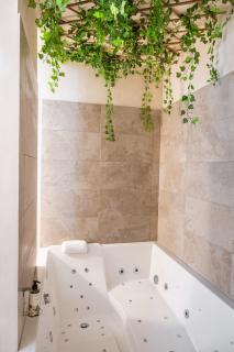 Le Jardin Secret - Suite Bali avec Balnéo - 5